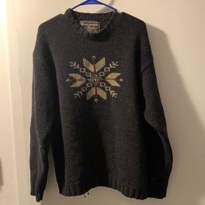 Abercrombie and Fitch lambswool sweater men’s  medium